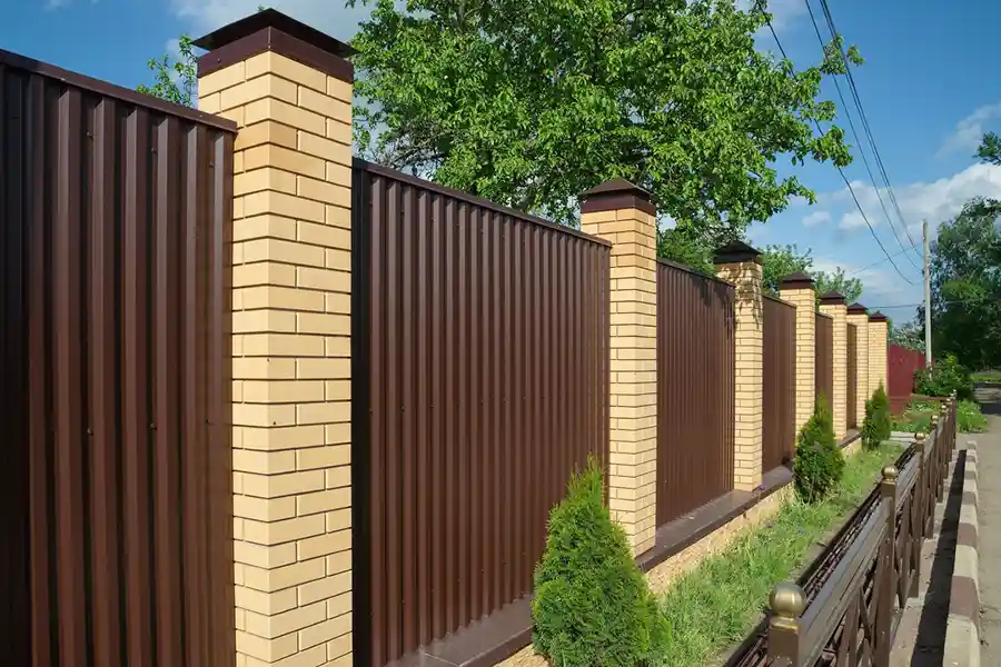 How To Build A Fence in Pearl, MS